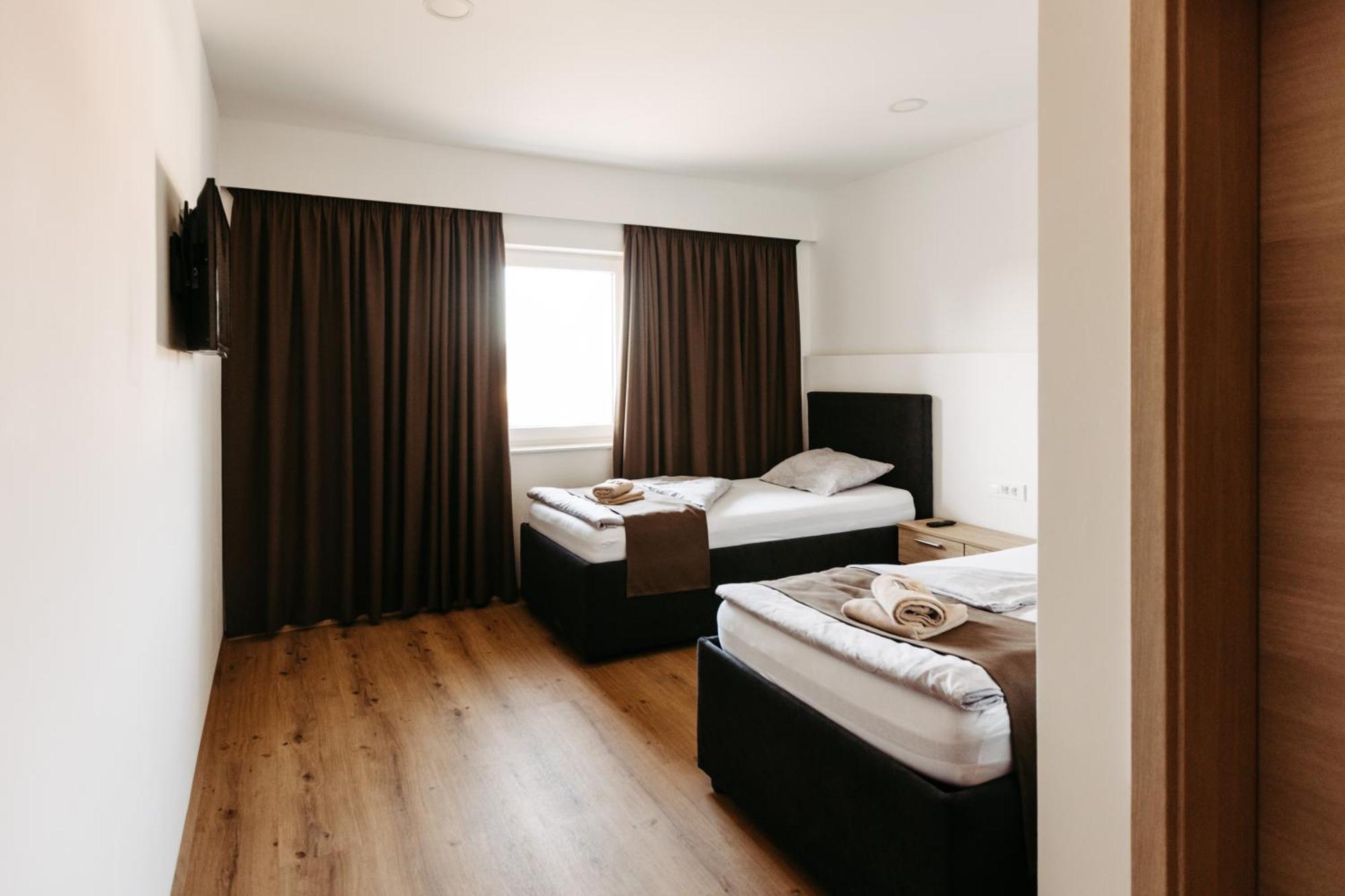 Hotel Murat Ptuj Exterior photo